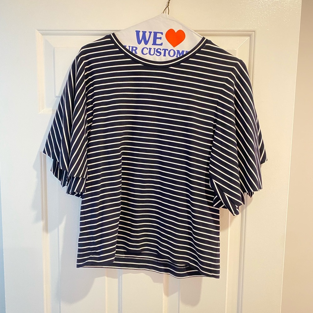🏷 NWT Club Monaco Navy White stripped flutter sleeves